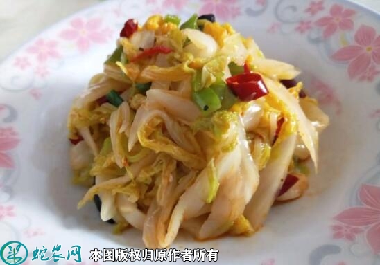煮白菜、煮白菜怎么做好吃？煮白菜要煮...